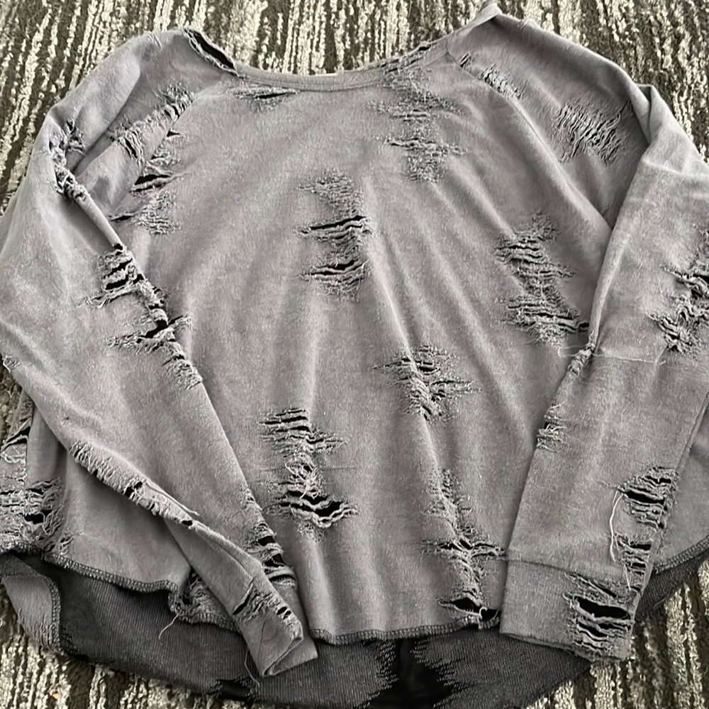 Distressed top
